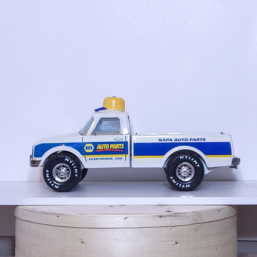 Vintage Nylint NAPA Auto Parts Pressed Steel Pickup Truck Hat Roof White Blue